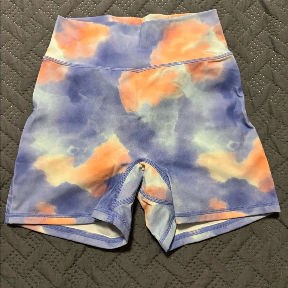 BuffBunny Legacy Shorts - Picture 1 of 3